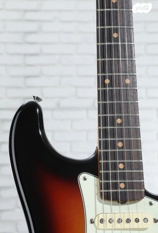 FenderAmericanVintage II 1961
