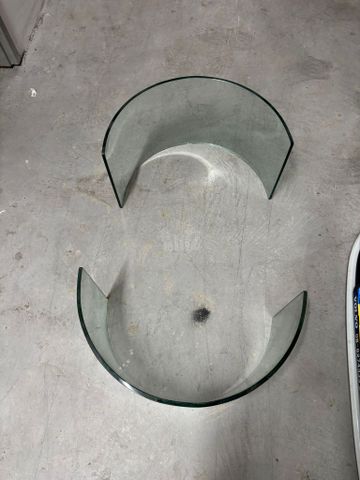 שולחנות