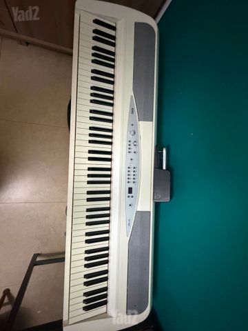 פסנתר חשמלי Korg sp 280