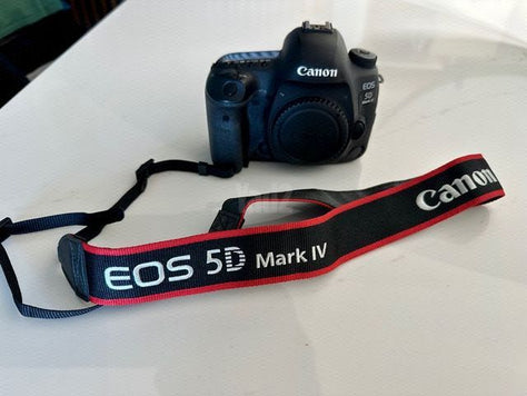 Canon 5D Mark IV