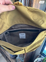 תיק kasen של המותג hellolulu