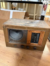 רדיו Bush Radio דגם AC81.