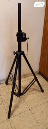 סטנדים מקצועיים וקייס מקצועי