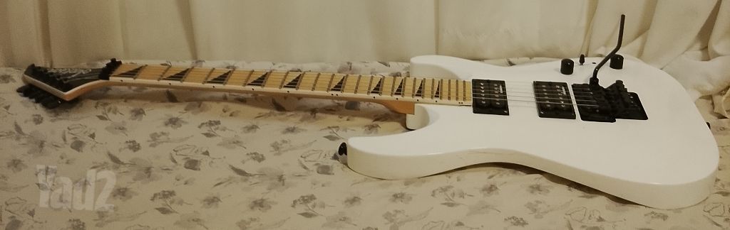 גיטרה חשמלית Jackson