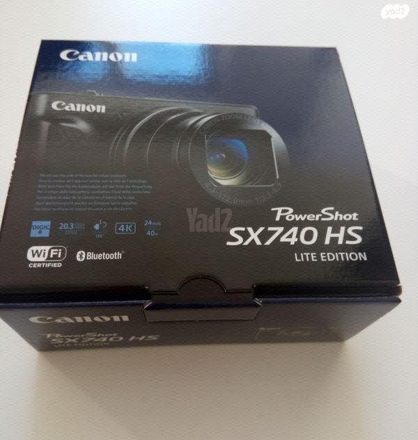 מצלמת קנון SX740 HS