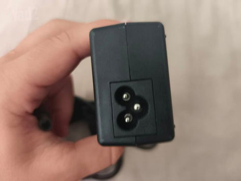 ספק כוח 19.5 וולט