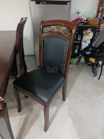 שולחן אוכל וינטג'+ כיסאות