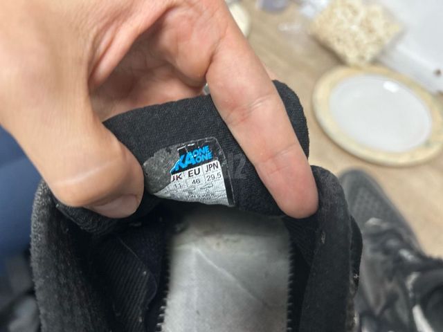 Hoka Clifton 9