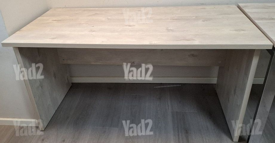 שולחן