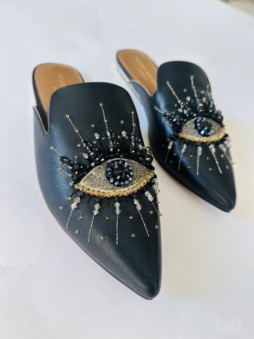 מיול עין הרע KURT GEIGER