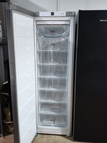 מציאה חדש Miele ענק
