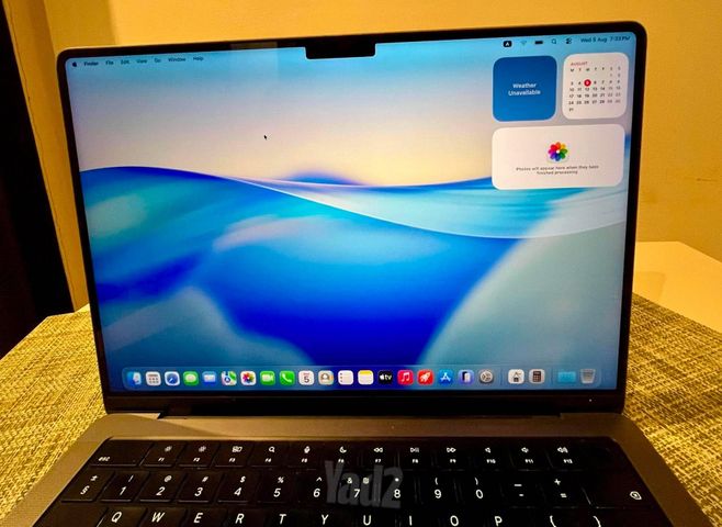 מקבוק פרו MacBook Pro 14" M1