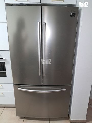 מקרר ענק