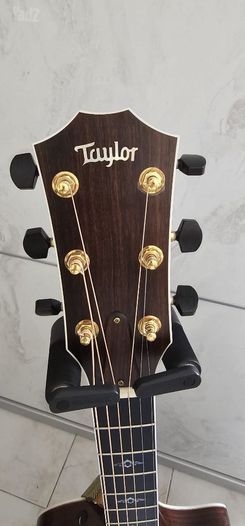 Taylor 814ce