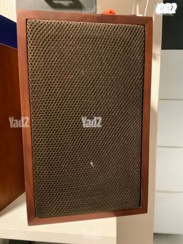 רמקולים מדפיים אייקוניים