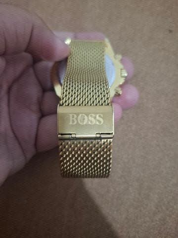 שעון בוסס boss