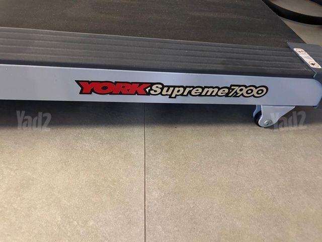 הליכון york supreme7900