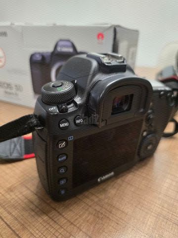 מצלמה canon 5d mark 4