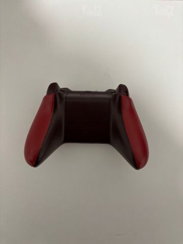 Xbox One S + בקר + 3 משחקים