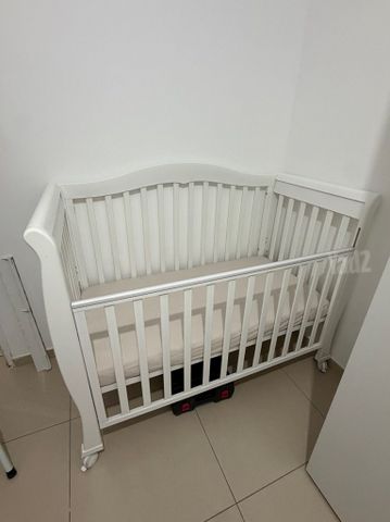 מיטת תינוק