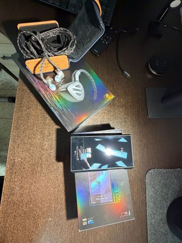 FiiO M11 Plus + FiiO FH9
