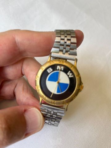 שעון יד BMW