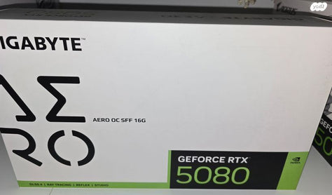 GIGABYTE RTX 5080 AERO OC SFF