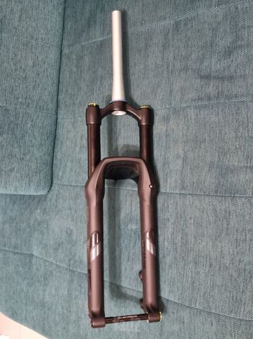 בולם קדמי DVO onyx sc