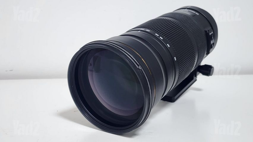 עדשת ניקון 120-300 F2.8