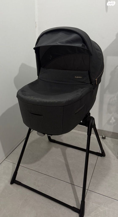 עגלת inglesina aptica