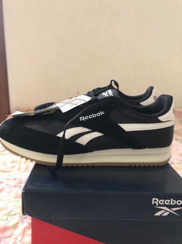 נעלי Reebok לגברים