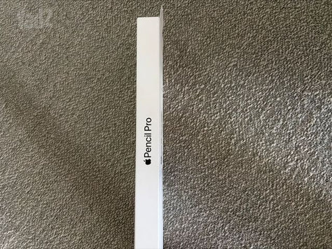 Apple Pencil Pro חדש באריזה