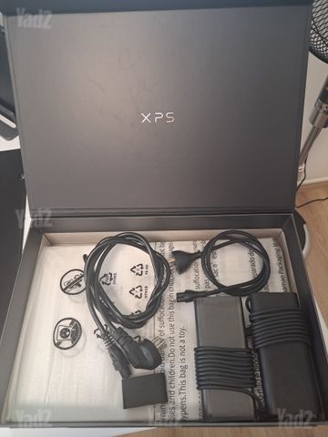 מחשב פרמיום DELL XPS 17 9720