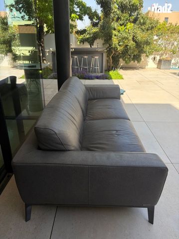 ספת עור roche bobois