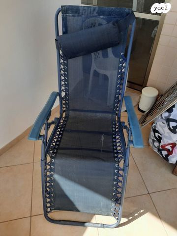 ‏כיסא מתקפל