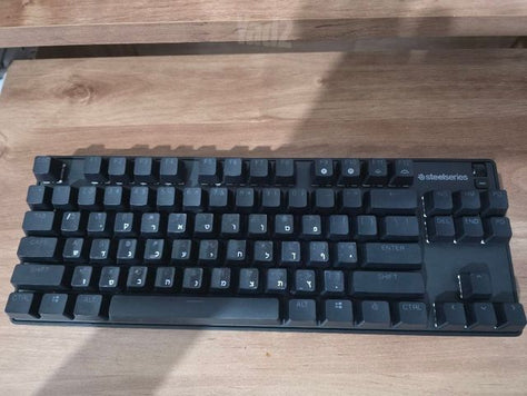 מקלדת Apex 9