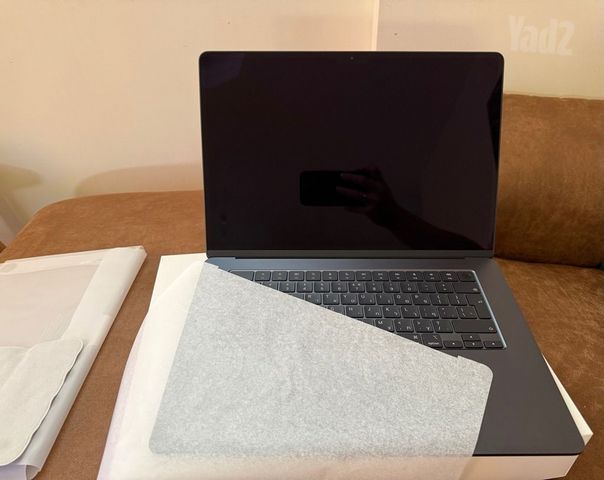 MacBook Air 15 M5 24GB