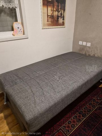 ספת אירוח נפתחת
