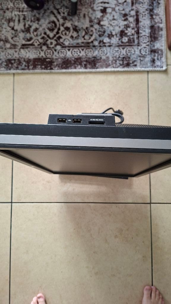 מסך "24 Dell UltraSharp U241