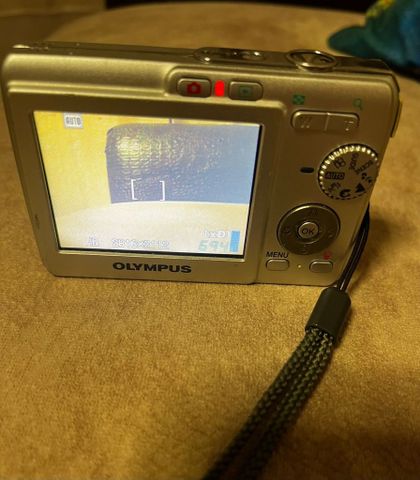 Olympus FE-190