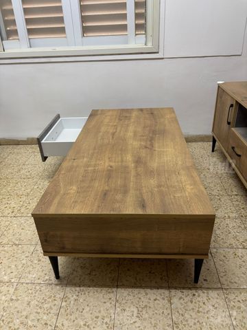 שולחן לסלון