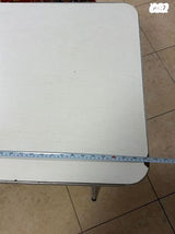 שולחן מתקפל