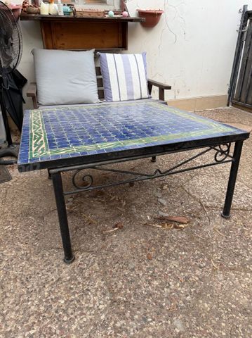 שולחן פסיפס