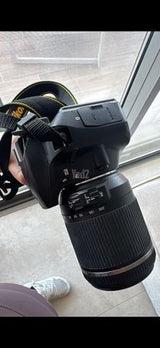 מצלמת NIKON + עדשה