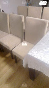 6 כיסאות רחבים ומכובדים