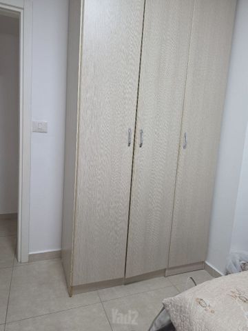 ארון בגדים