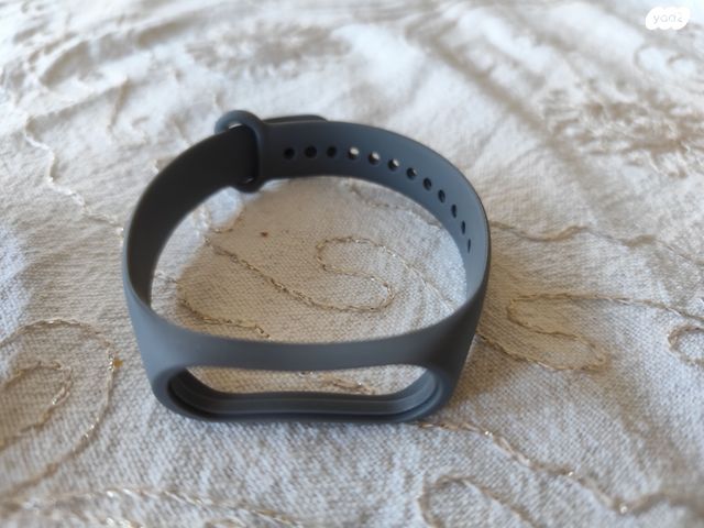 שיומי mi smart band 4