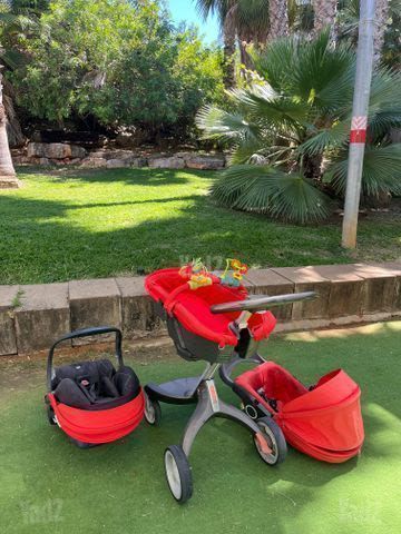 עגלת Stokke אדומה