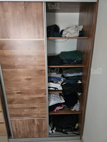 ארון בגדים