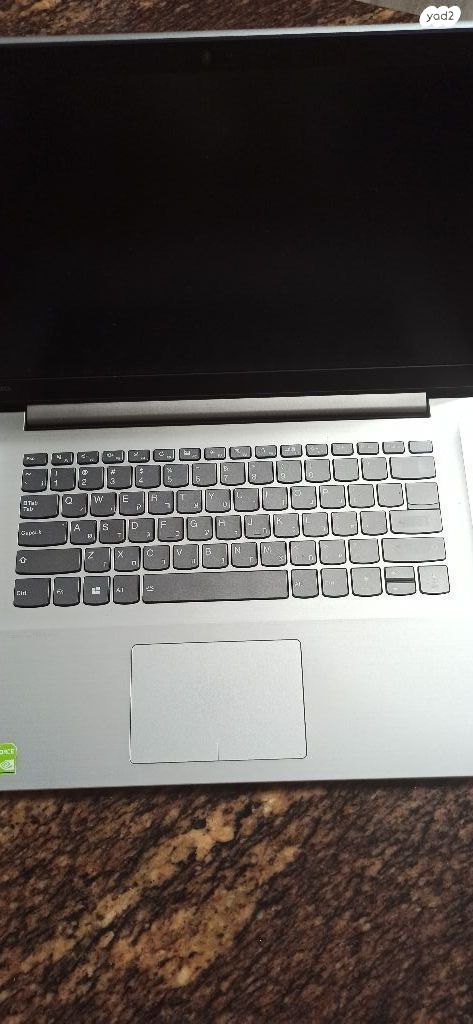 לפטופ Lenovo